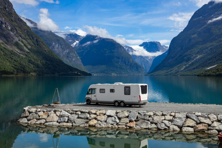 4 Best RV Batteries for Solar: Your Guide to Off-Grid Travel