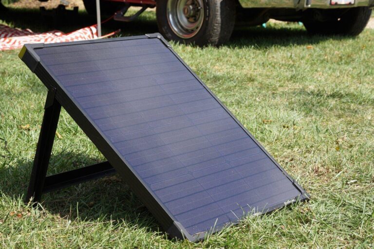Portable Solar Panels for RV’s : Mini Guide 